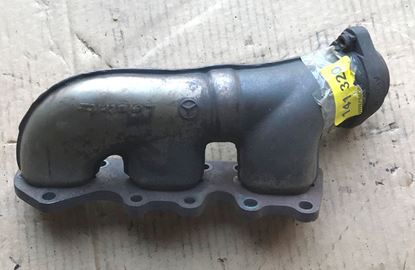 Picture of Mercedes M104 front exhaust manifold 1041425901